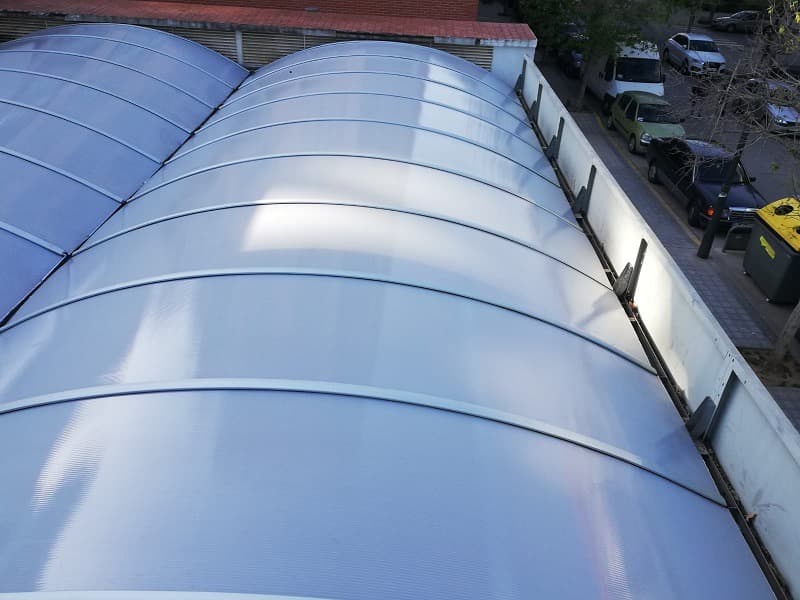 Sustitución Policarbonato Celular en Boxes de Lavado