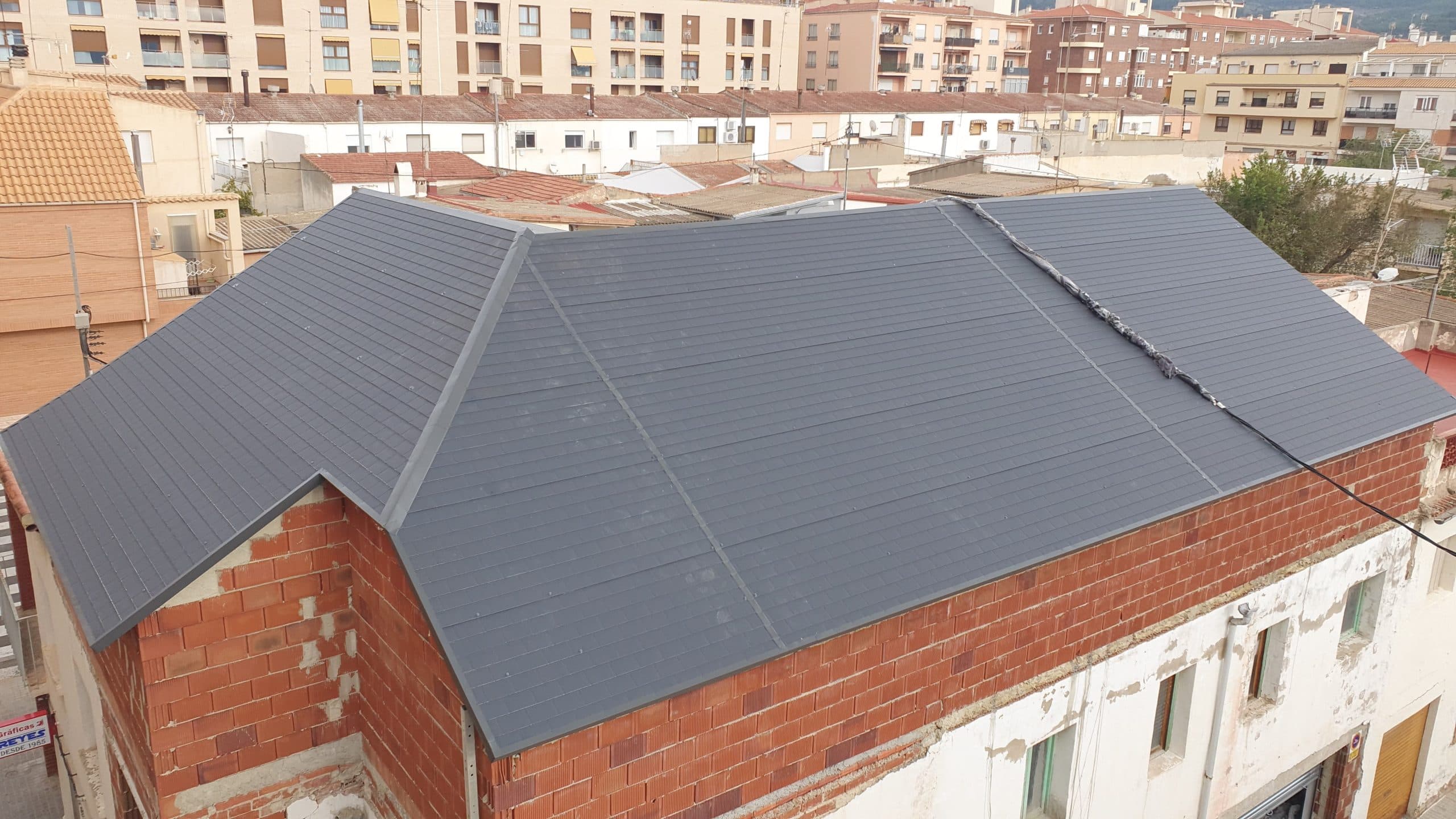 PANEL PIZARRA TEJADO