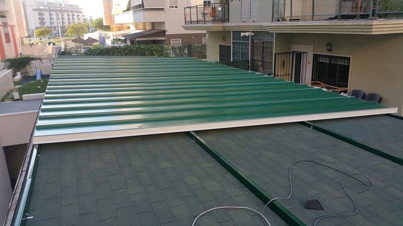 Doblar cubierta con Panel Sándwich