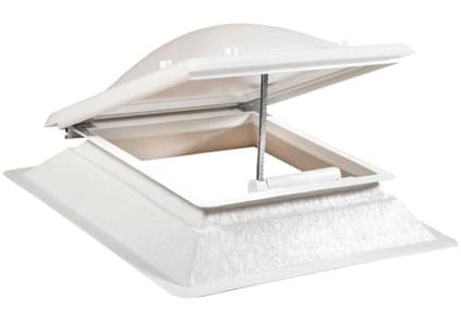 Montaje de una Claraboya en Panel Sándwich Cubierta