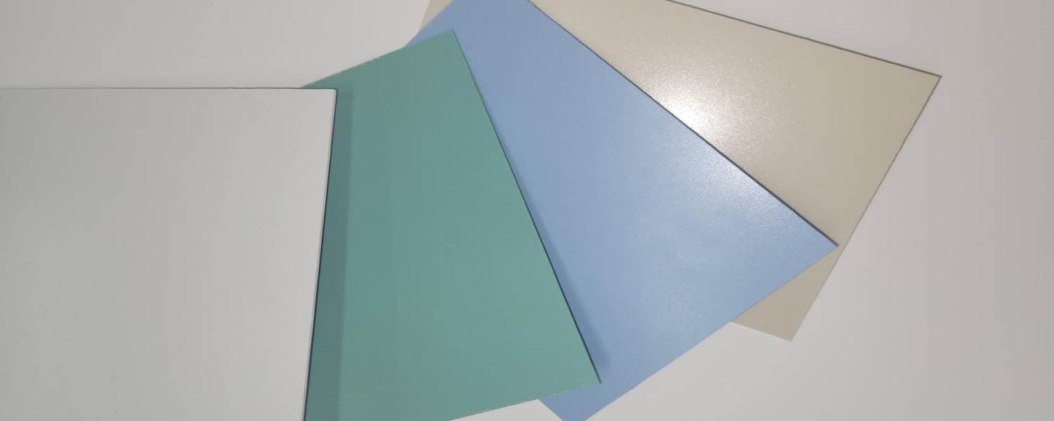 Proyecto policarbonato celular + cliniwall