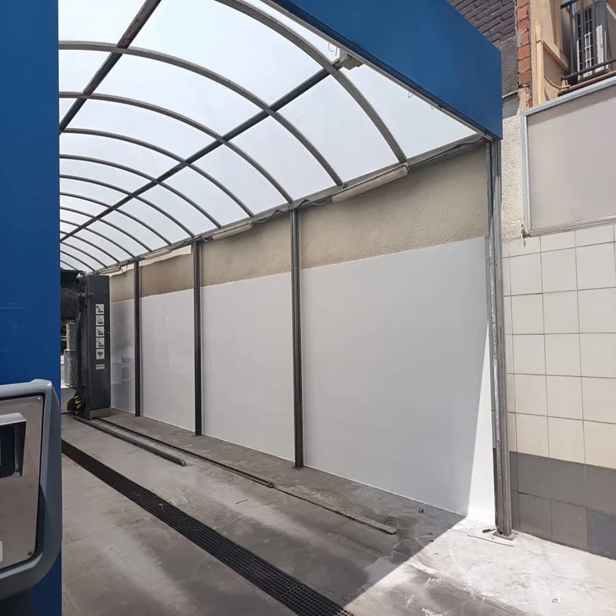 policarbonato celular + cliniwall ironlux 2025 (1)